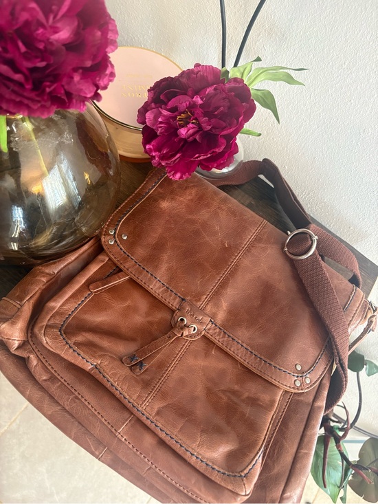 The Sak Handbags - The Sak Brown Ventura Leather Crossbody Convertible Backpack Messenger Bag